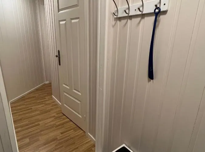 Koselig Rom I Rolige Omgivelser * Rena